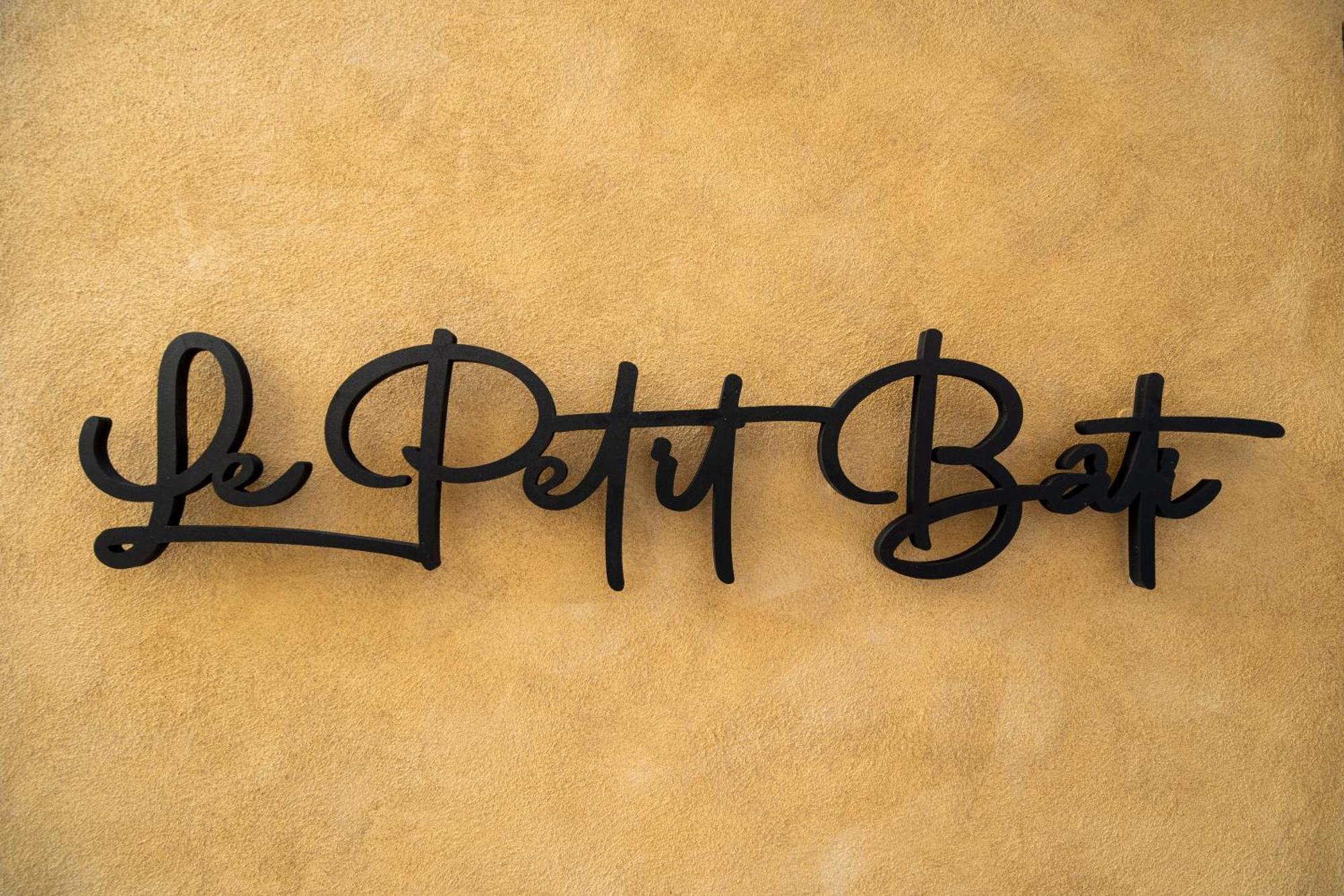 Ferienwohnung Luxury - Le Petit Bati Volos Exterior foto